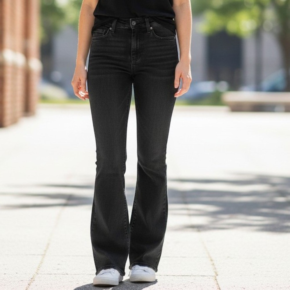 American Eagle Kick Bootcut Jeans Women 2/26x30 Black Stretch Denim Flare